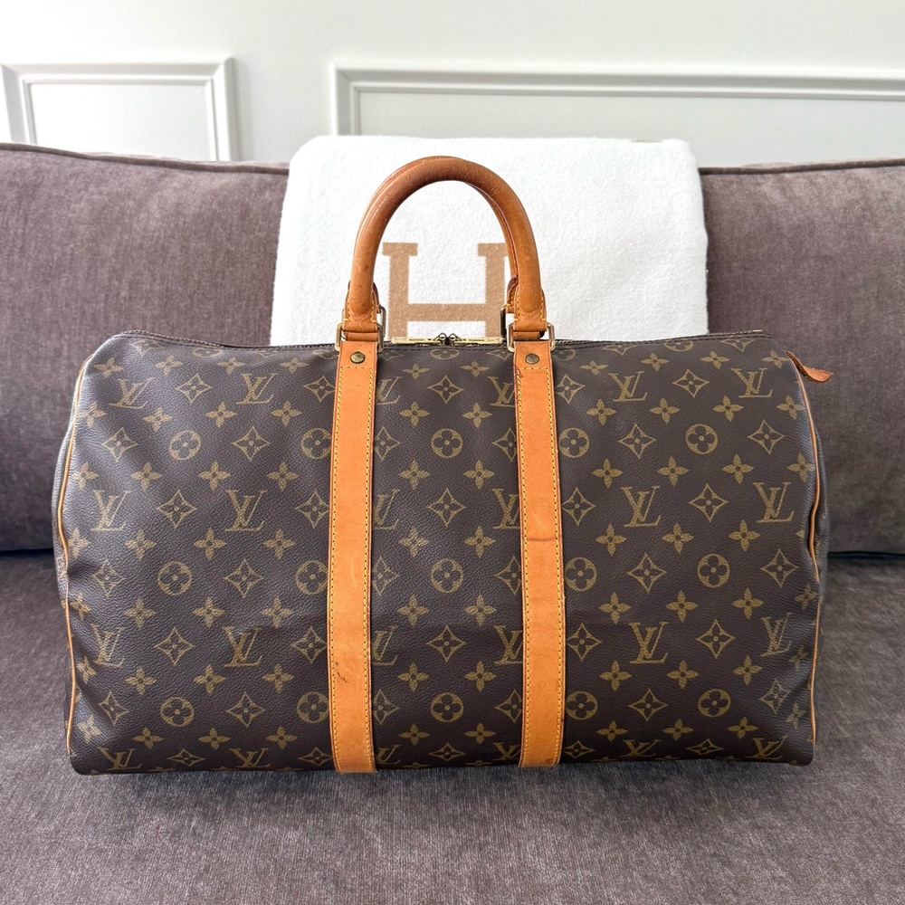 Authentic Louis Vuitton Keepall 45 travel duffel bag  M41428 monogram